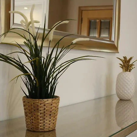 Rising Sun Apartament *